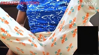 Desi Aunty Video Chat