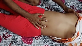 لقاء حسي مع ربة منزل متحمسة
